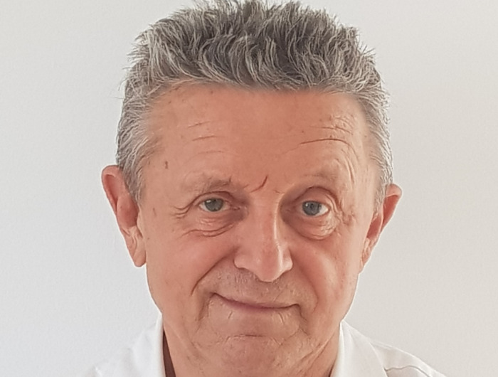 Dr. Temesvári István Péter