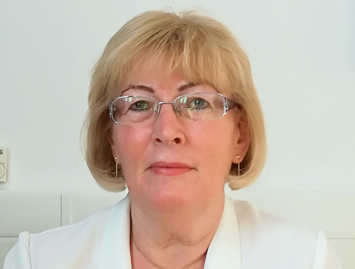 Dr. Tóth Éva - osztályvezető főorvos