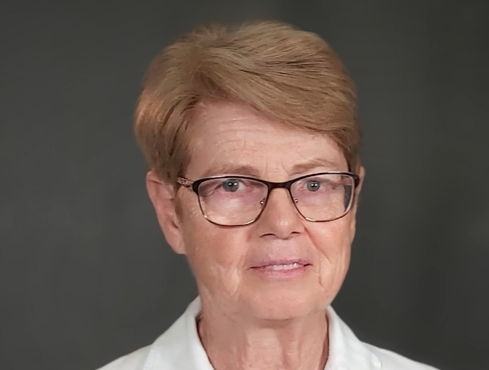 Dr. Klein Vera